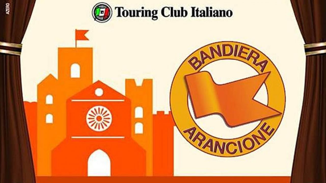 Drapeau Orange Touring Club Italia
